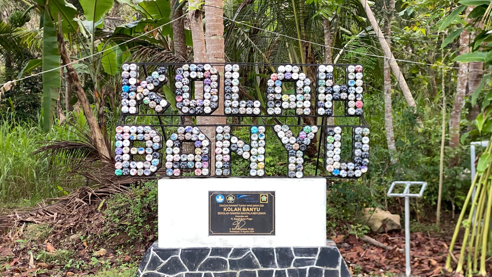 Gambar Tentang Kami